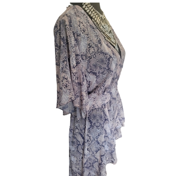 Ever New Snake Print High-Low Top - Picture 2 of 5